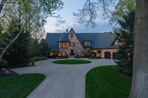 13717 W W Lk, Vermilion, OH 44089