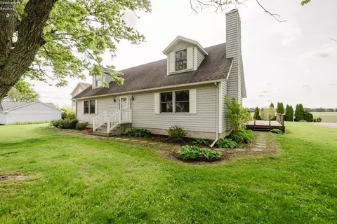 2873 N County Road 198, Fremont, OH 43420