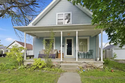 211 Lime St, Woodville, OH 43469