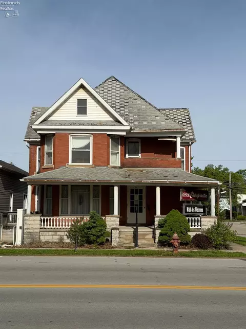 36 N Main St, Attica, OH 44807