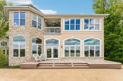 Exterior - 3706 E Baycliffs Dr, Marblehead, OH 43440 photo 3 of 8