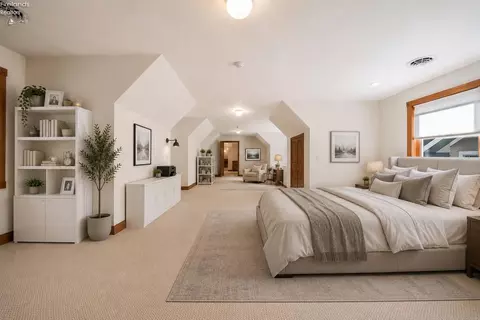 Bedroom - 3706 E Baycliffs Dr, Marblehead, OH 43440 photo 5 of 5