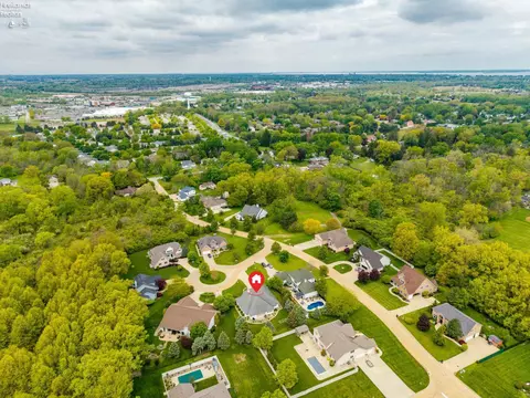 View/Area - 4104 Pebble Ln, Huron, OH 44839 photo 6 of 8