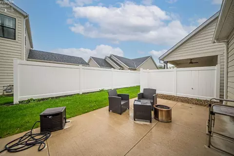 Exterior - 4075 Coventry Cir, Huron, OH 44839 photo 3 of 4