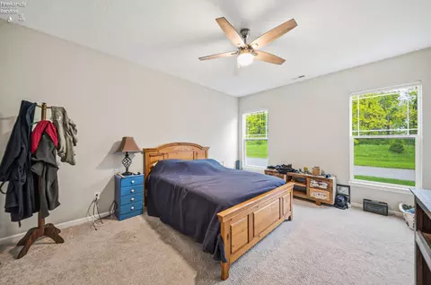 Bedroom - 4075 Coventry Cir, Huron, OH 44839 photo 1 of 10