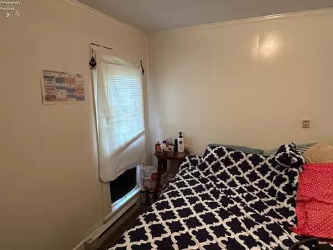 Bedroom - 410 Emerald St, Willard, OH 44890 photo 7 of 7