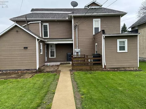 Exterior - 410 Emerald St, Willard, OH 44890 photo 1 of 3