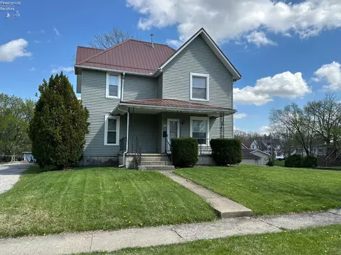 537 Dale Ave, Willard, OH 44890
