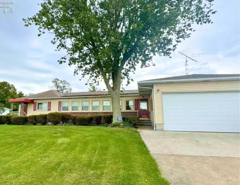 6704 Parker Rd, Castalia, OH 44824