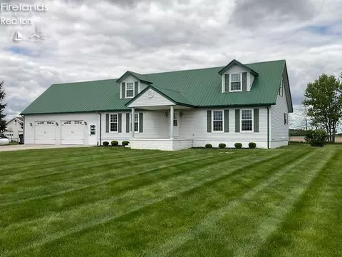 378 W County Road 73, Fremont, OH 43420