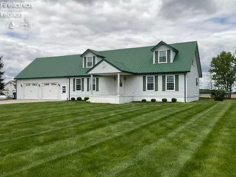 378 W County Road 73, Fremont, OH 43420