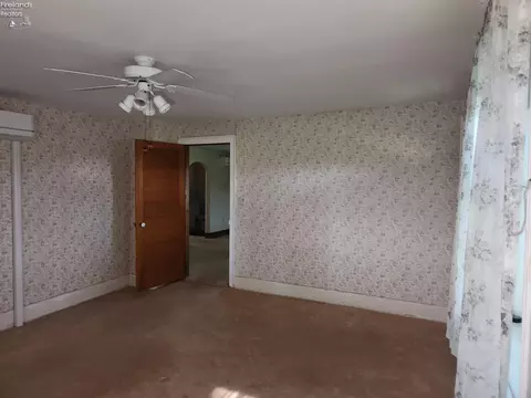 Bedroom - 7603 Darrow Rd, Huron, OH 44839 photo 4 of 12