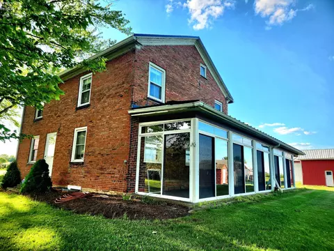 Exterior - 7603 Darrow Rd, Huron, OH 44839 photo 7 of 33