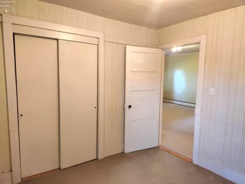 Bedroom - 7603 Darrow Rd, Huron, OH 44839 photo 11 of 12