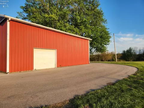 Exterior - 7603 Darrow Rd, Huron, OH 44839 photo 33 of 33