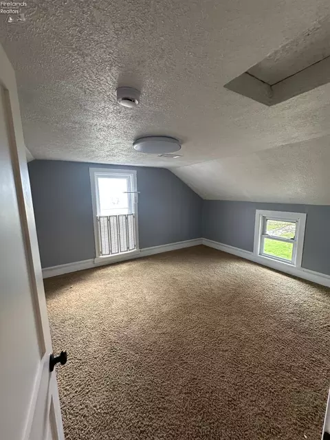 Bedroom - 4850 Bullhead Rd, Willard, OH 44890 photo 6 of 15