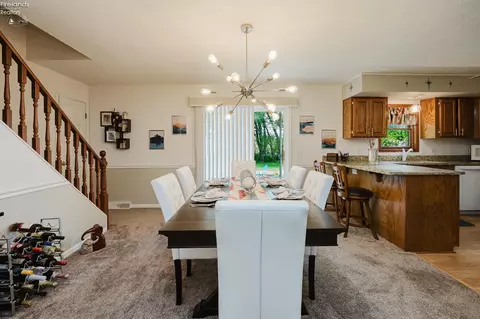 Dining - 9208 River Rd, Huron, OH 44839 photo 1 of 4