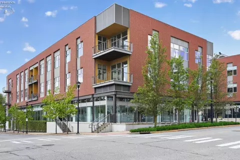 65 College, Oberlin, OH 44074