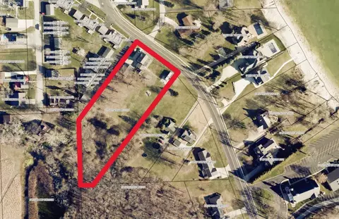View/Area - 410 E Main St, Marblehead, OH 43440 photo 2 of 16