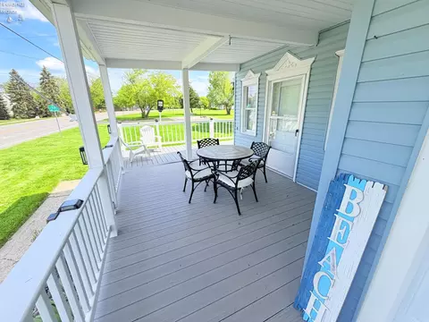 Exterior - 410 E Main St, Marblehead, OH 43440 photo 18 of 21