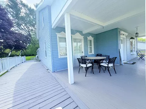 Exterior - 410 E Main St, Marblehead, OH 43440 photo 8 of 21