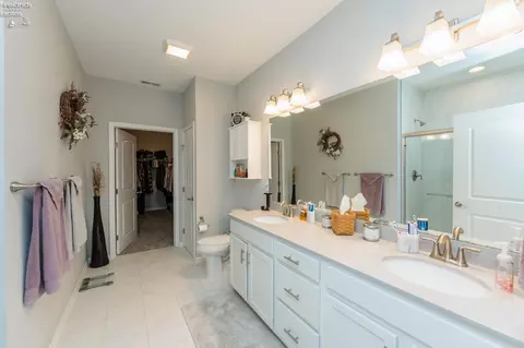 Bath - 6012 Coventry Cir, Huron, OH 44839 photo 6 of 8