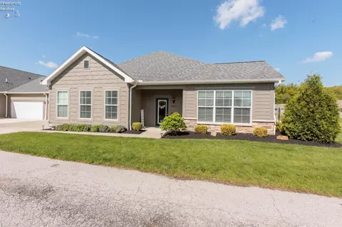 Exterior - 6012 Coventry Cir, Huron, OH 44839 photo 2 of 9