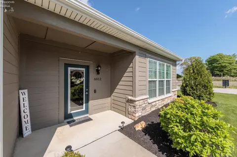 Exterior - 6012 Coventry Cir, Huron, OH 44839 photo 4 of 9