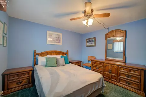 Bedroom - 4700 Willow Ave, Lorain, OH 44055 photo 1 of 4