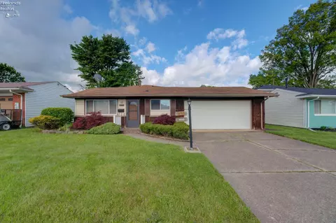 4700 Willow Ave, Lorain, OH 44055