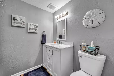 Bath - 3616 Turfside Cir #B, Huron, OH 44839 photo 1 of 5