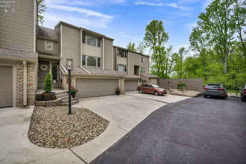 Other - 3616 Turfside Cir #B, Huron, OH 44839 photo 3 of 20