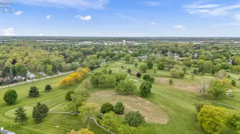 View/Area - 3616 Turfside Cir #B, Huron, OH 44839 photo 3 of 9