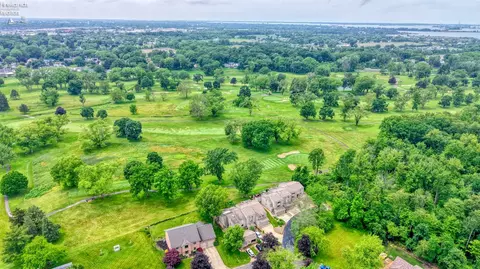 View/Area - 3616 Turfside Cir #B, Huron, OH 44839 photo 8 of 9