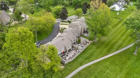 View/Area - 3616 Turfside Cir #B, Huron, OH 44839 photo 5 of 9