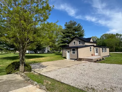 Exterior - 412 Monroe St, Monroeville, OH 44847 photo 2 of 5