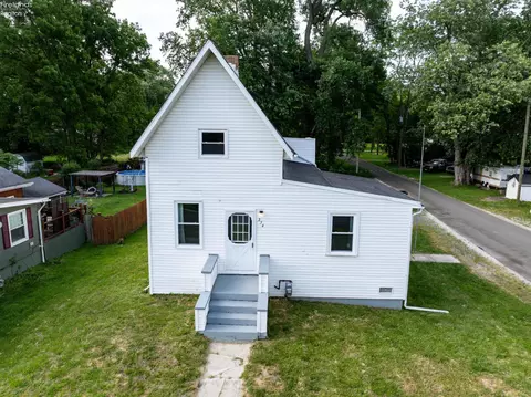 234 Charlotte St, Tiffin, OH 44883