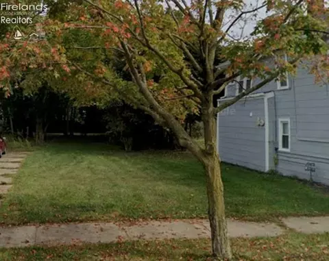 626 Pearl St, Sandusky, OH 44870