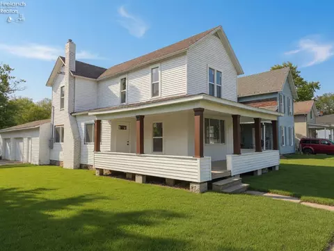 103 Hayes, Willard, OH 44890 photo 2