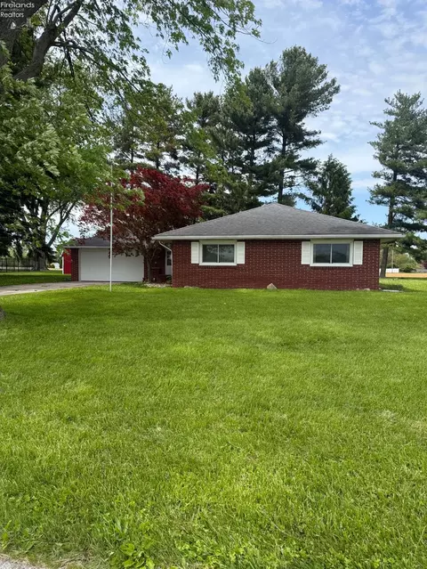 1970 Morrison Rd, Fremont, OH 43420
