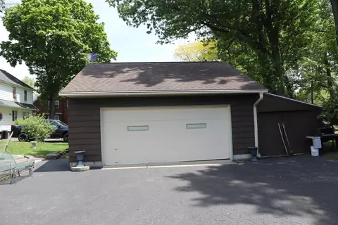 Exterior - 272 E Main St, Norwalk, OH 44857 photo 4 of 9