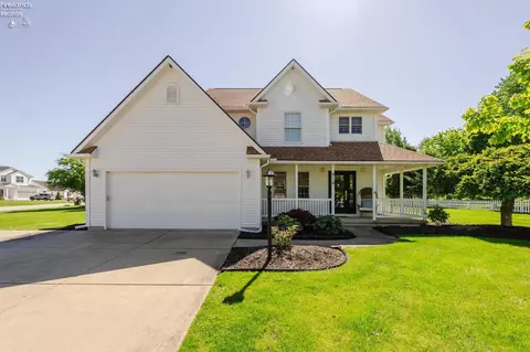 516 Snowy Egret, Huron, OH 44839