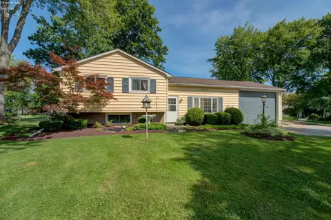 1804 W 44th, Lorain, OH 44053