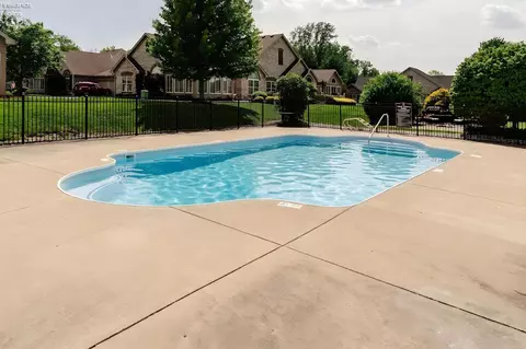 Exterior - 3847 Coventry Ln, Huron, OH 44839 photo 5 of 6
