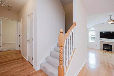 Entry Way - 3847 Coventry Ln, Huron, OH 44839 photo 4 of 5