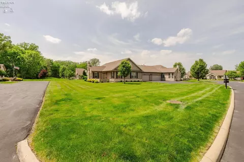 Exterior - 3847 Coventry Ln, Huron, OH 44839 photo 2 of 6