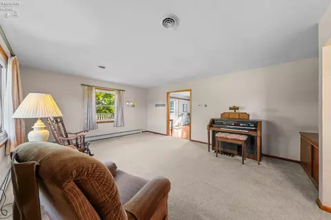 Living - 1320 Berlin Rd, Huron, OH 44839 photo 1 of 3