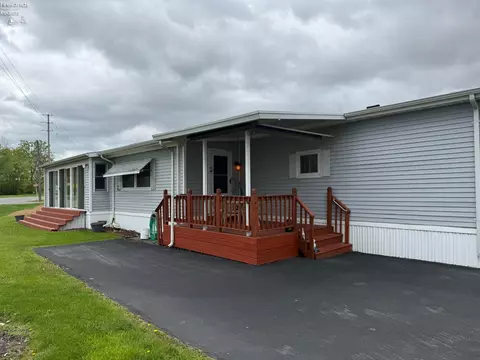 29 Castle, Marblehead, OH 43440 photo 4