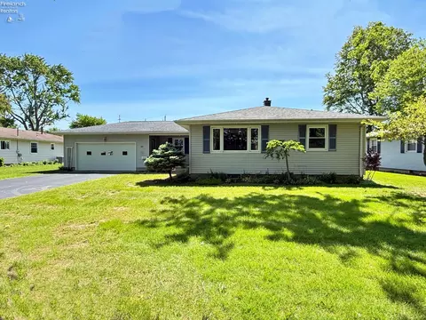 194 Hillcrest Dr, Tiffin, OH 44883