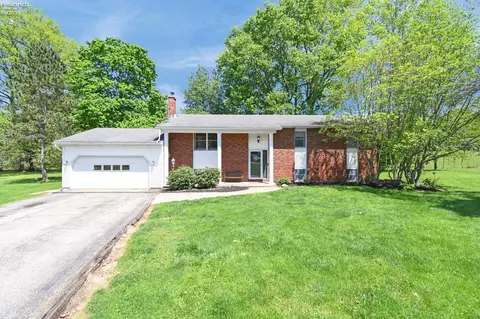 422 Willow Cir, Plymouth, OH 44865